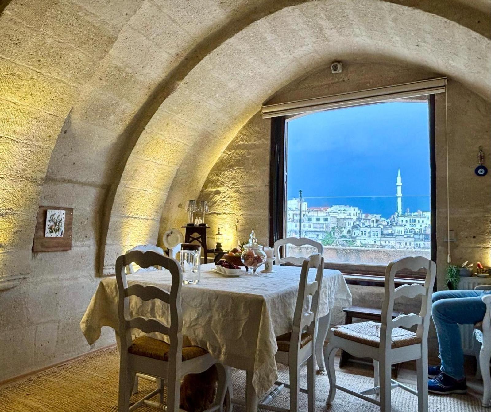Iris Cave Cappadocia Hotel Ortahisar Bagian luar foto